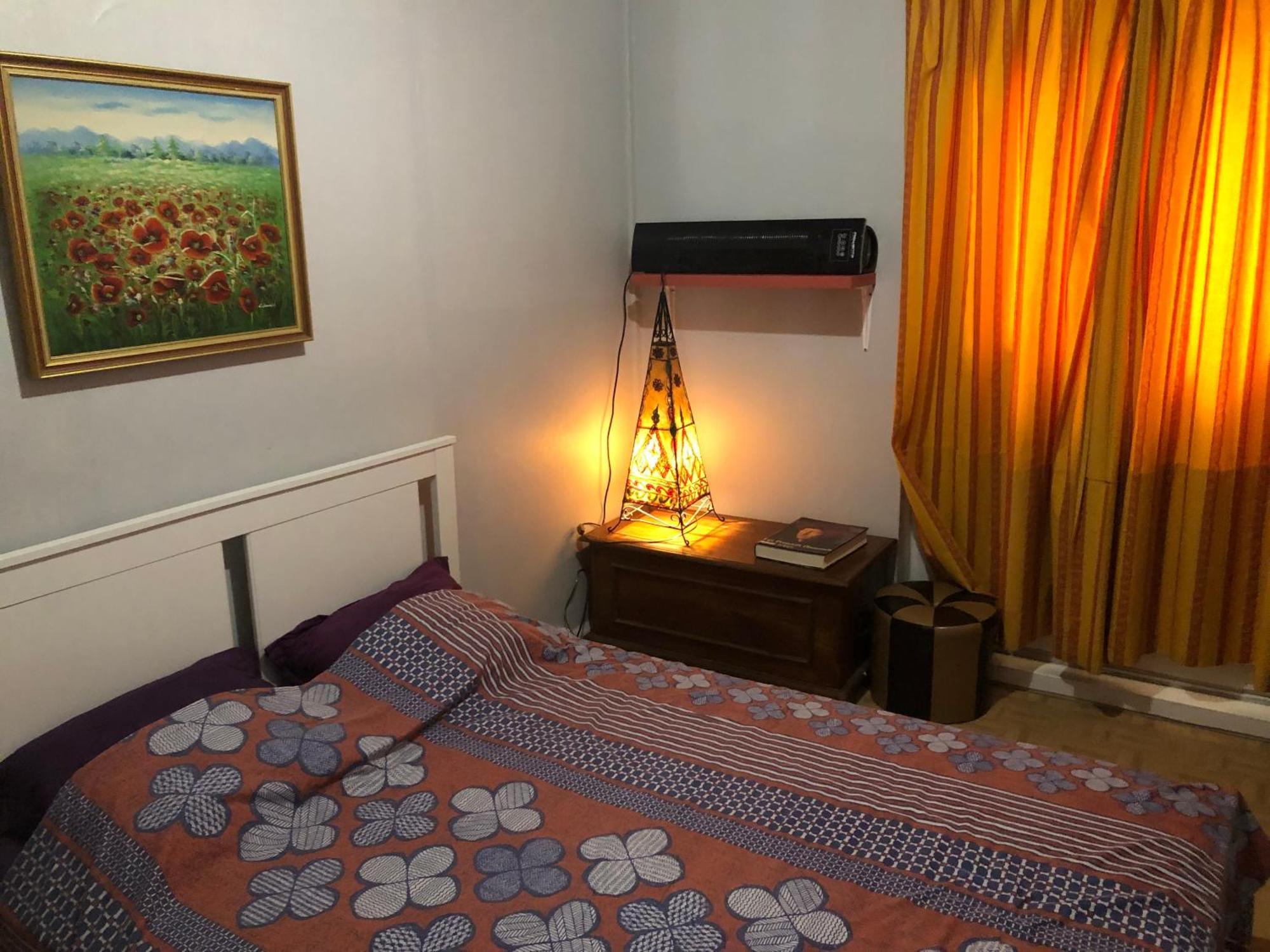 Guesthouse Familial Pour 2,3,4 Personnes De 44M2- Accessible Handic -Rez De Chaussee-Vues Sur Rue Et Patio Prive - Sejour, Chambre Separee-Cuisine,Salle De Bain,Lit Double Et Canape-Lit 2Pers-Entree De La Rue Berzelius-5 Minutes Du Metro Brochant-Lig Paris Exteriör bild